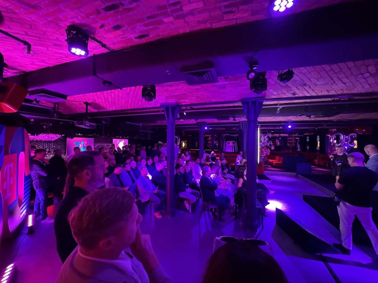 Publiczność konferencji w Słodowni